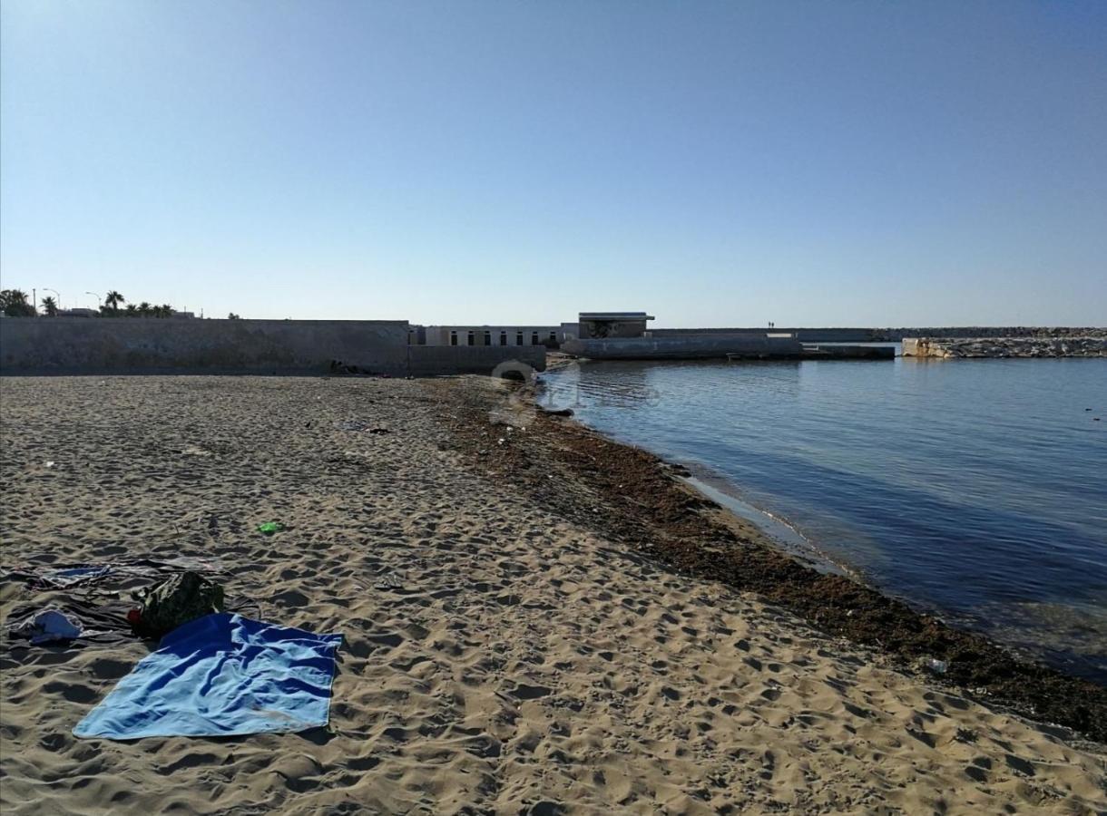 Levante Waterfront Бари Екстериор снимка